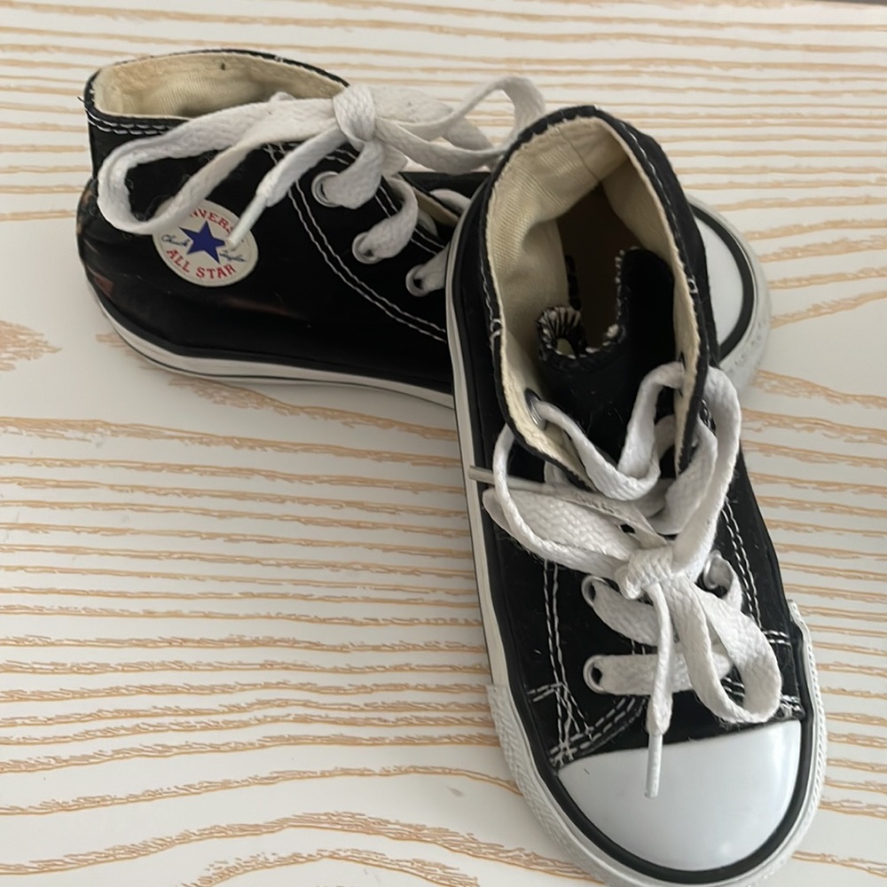 Converse Toddler High top Sneakers